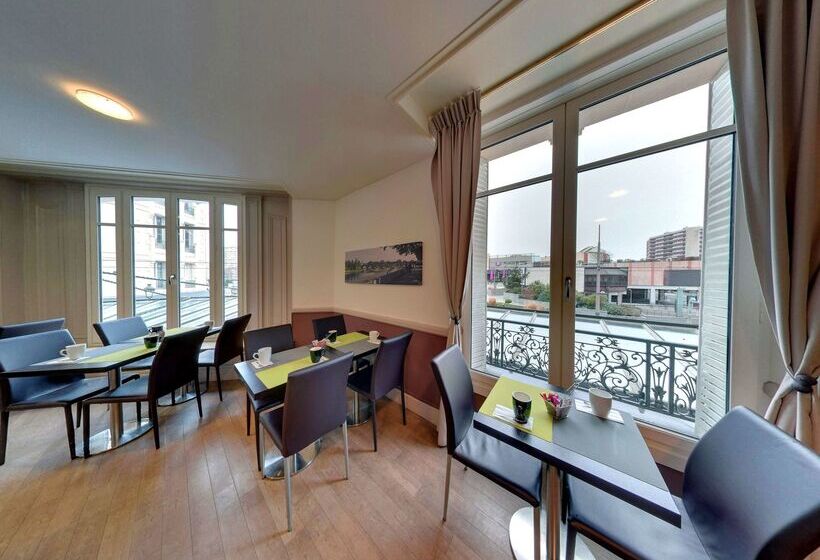 בית מלון כפרי Campanile Orleans Centre  Gare