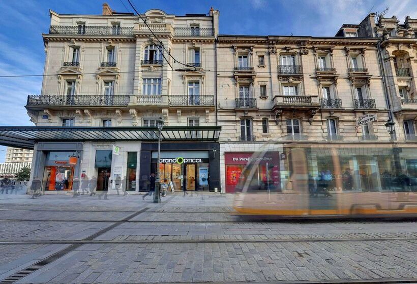 هتل Campanile Orleans Centre  Gare