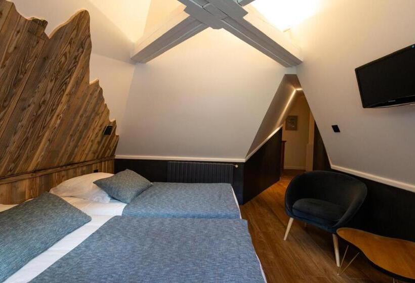 فندق Chateau De La Muzelle