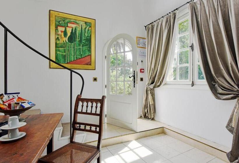 בית מלון כפרי Château Le Cagnard