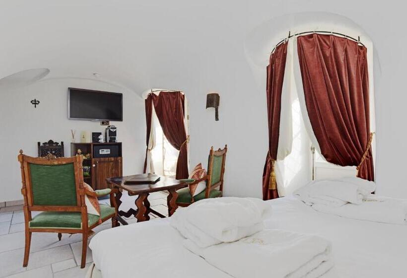 בית מלון כפרי Château Le Cagnard