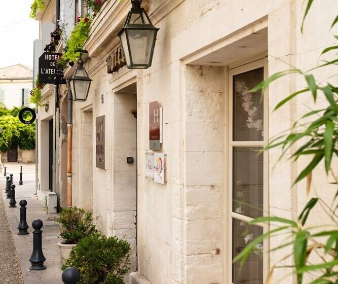 فندق De l'Atelier