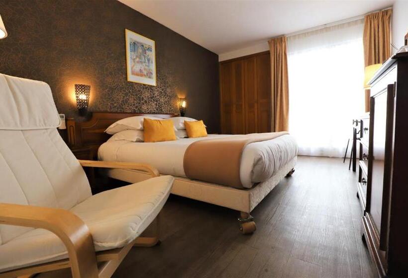 هتل Des Tuileries