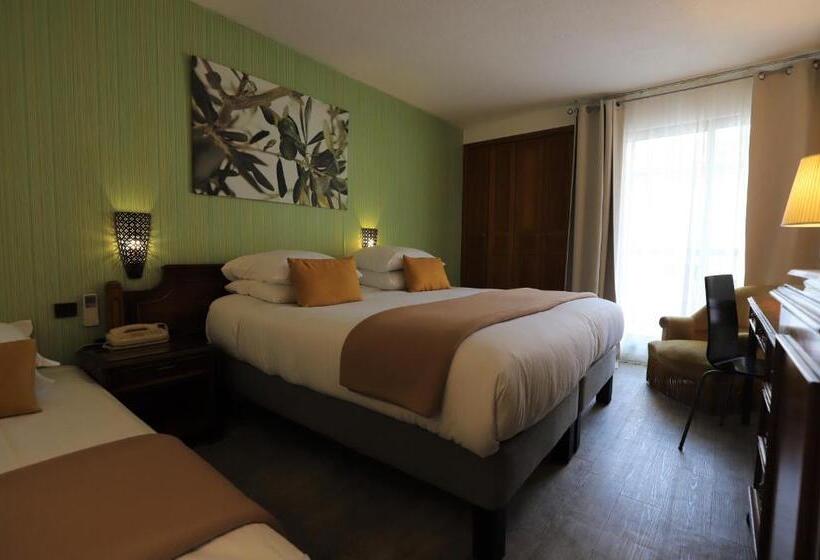 هتل Des Tuileries