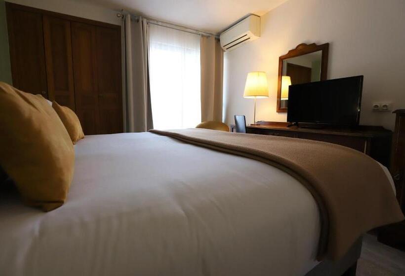 هتل Des Tuileries