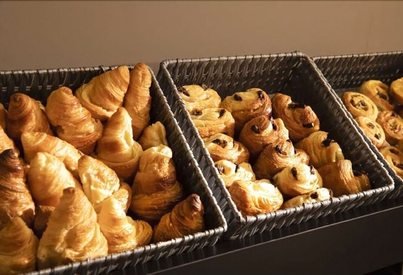 Отель Du Jardin Des Plantes