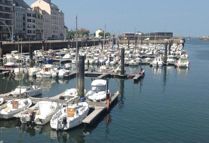 Отель Du Louvre