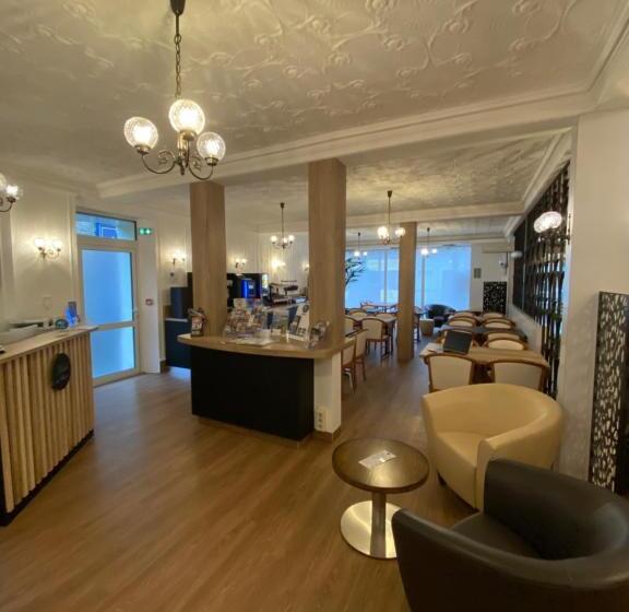 Отель Du Louvre