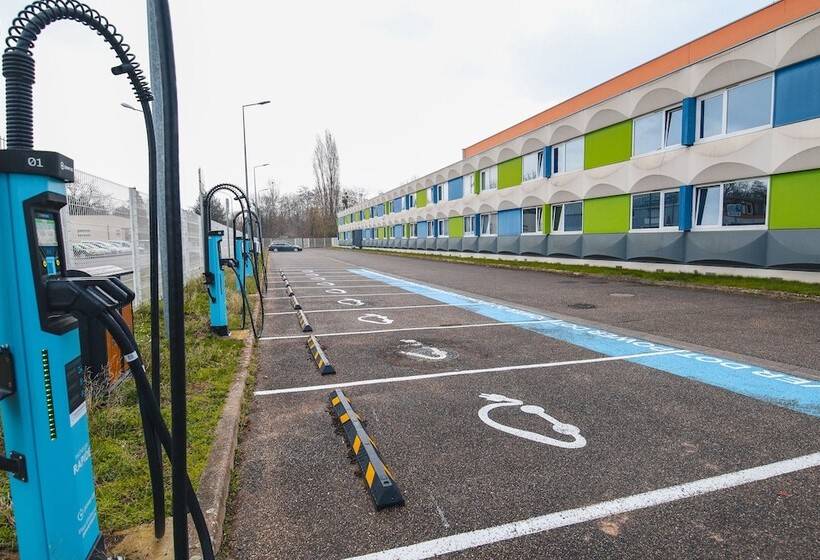 هتل Holiday Inn Express Strasbourg   Sud, An Ihg