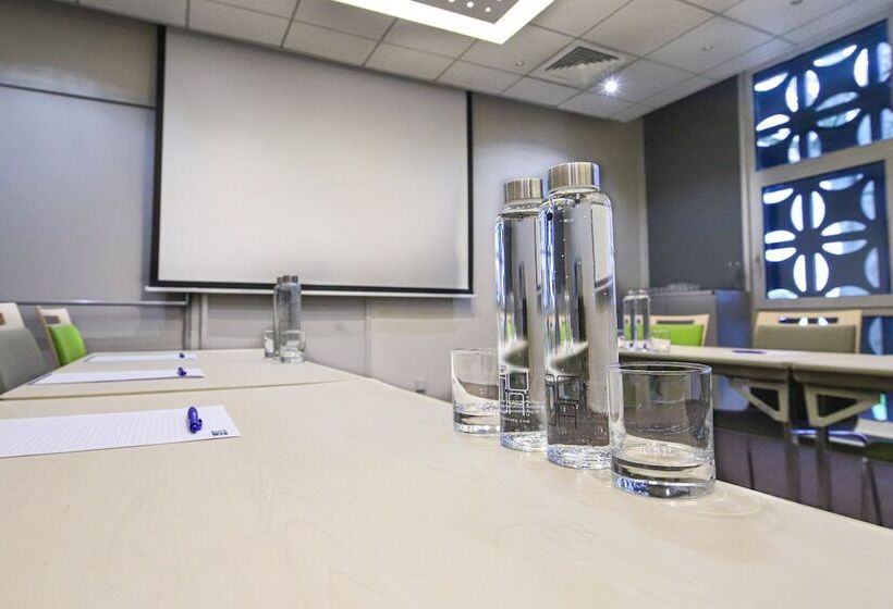 فندق Holiday Inn Express Strasbourg Sud, An Ihg