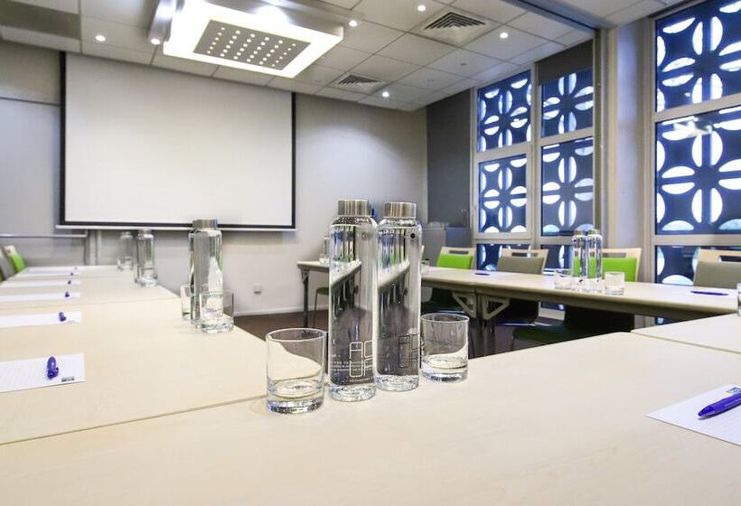 فندق Holiday Inn Express Strasbourg Sud, An Ihg