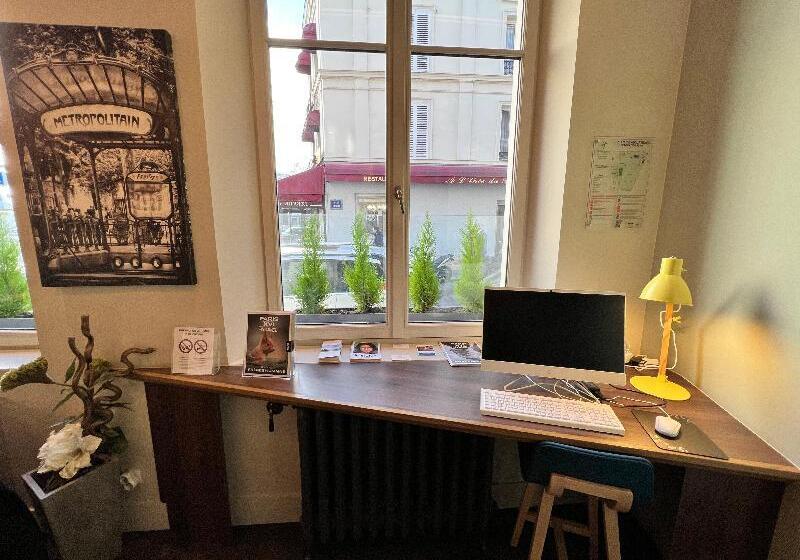 هتل Holiday Inn Paris Auteuil, An Ihg