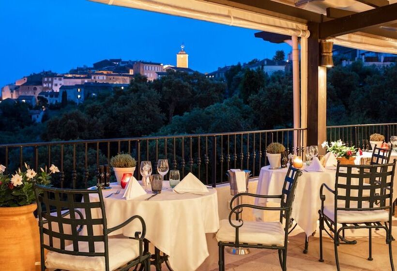 호텔 Hostellerie Le Baou