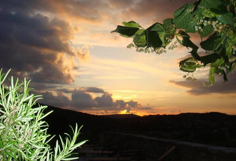 酒店 Hostellerie Le Beffroi