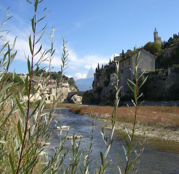 酒店 Hostellerie Le Beffroi