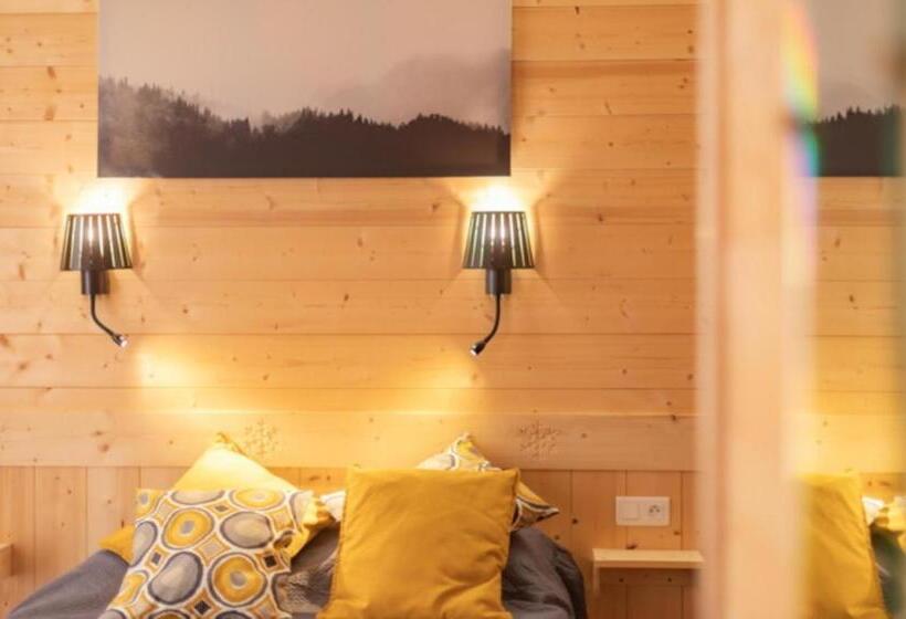 ホテル Le Sacca, Nouvelle équipe