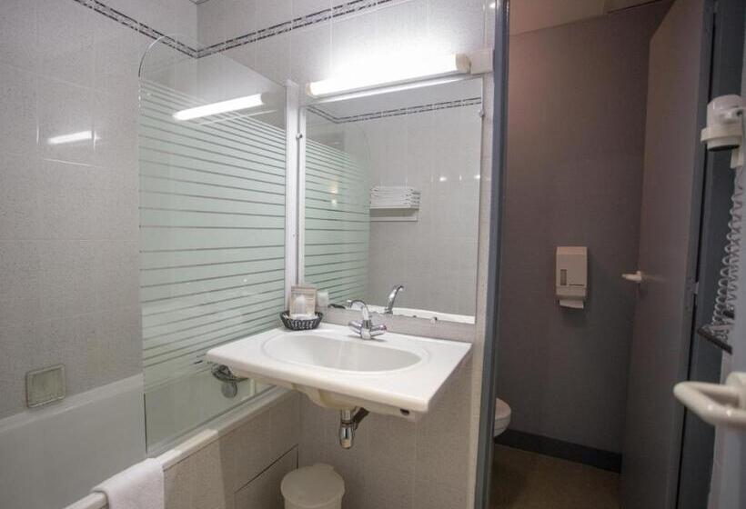 호텔 Le Sacca, Nouvelle équipe