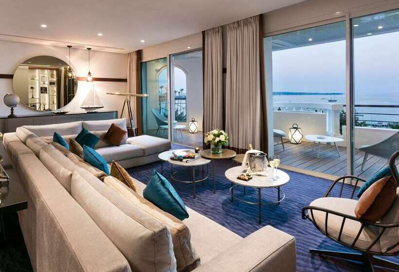 בית מלון כפרי Hôtel Barrière Le Majestic Cannes