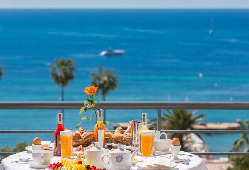 בית מלון כפרי Hôtel Barrière Le Majestic Cannes