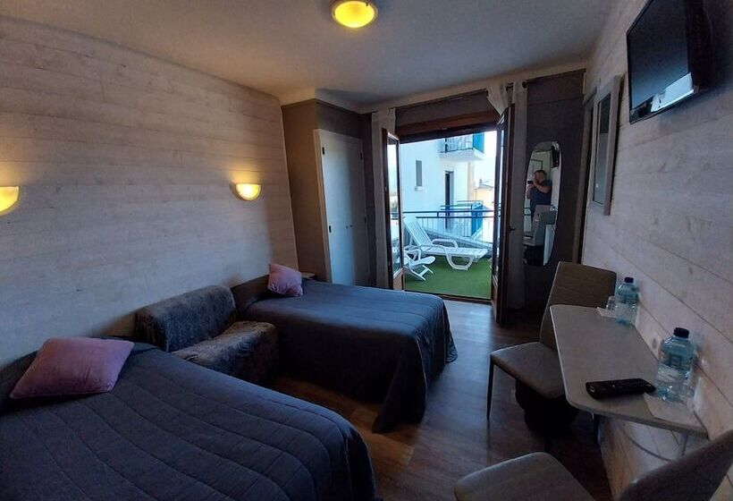 فندق Hôtel L Oustalet