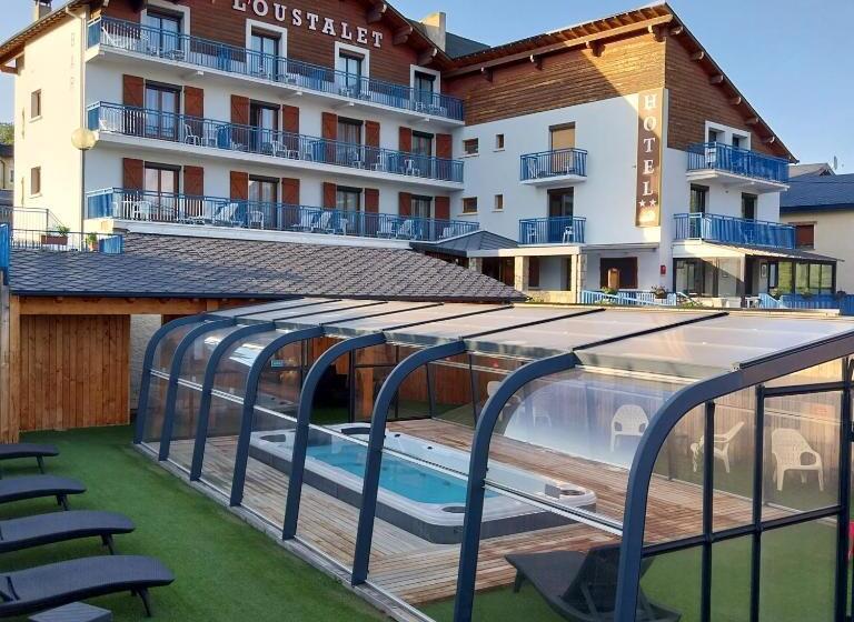 فندق Hôtel L Oustalet