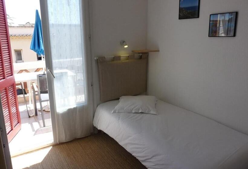 فندق Hôtel L Oustaou