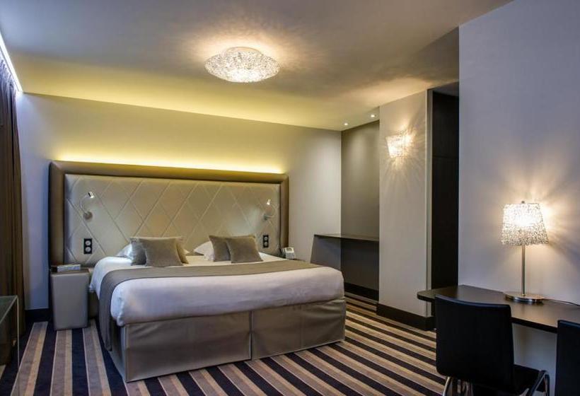 בית מלון כפרי Hôtel Le Châteaubriant