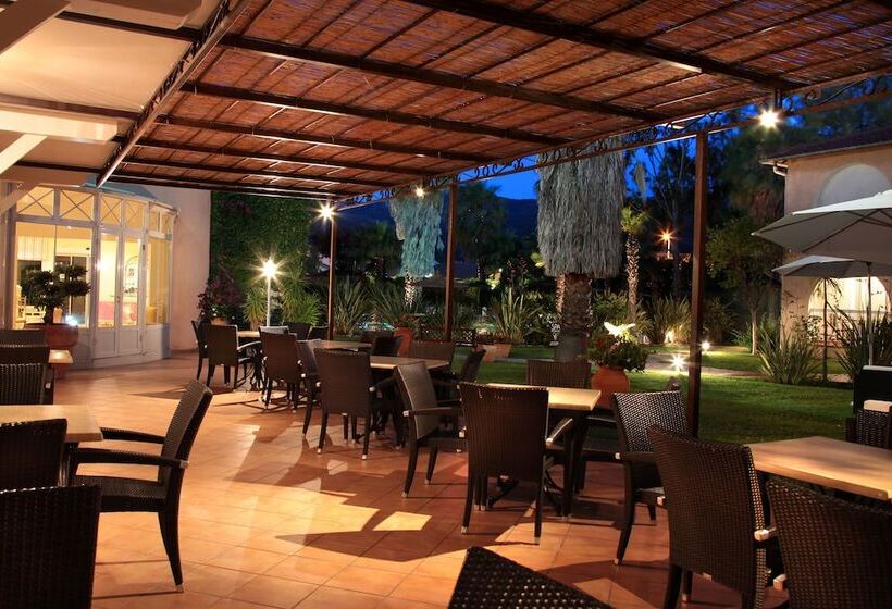 Le Cottage   Hotel & Spa