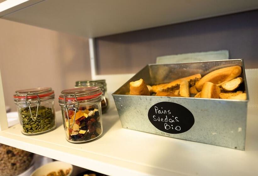 ホテル Hôtel Le Lion D'or