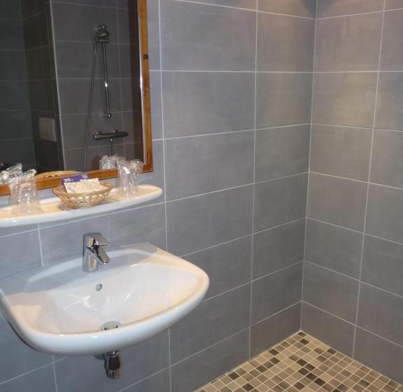 فندق Hôtel Le Riquewihr