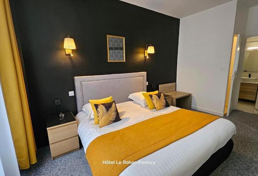 בית מלון כפרי Hôtel Le Rohan Charme Et Caractère