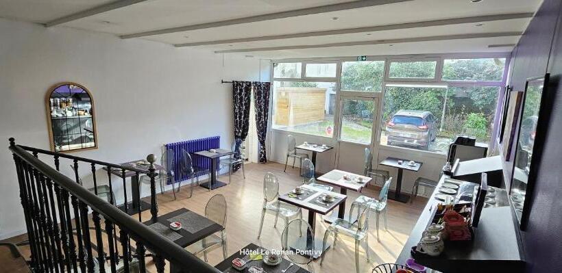 בית מלון כפרי Hôtel Le Rohan Charme Et Caractère