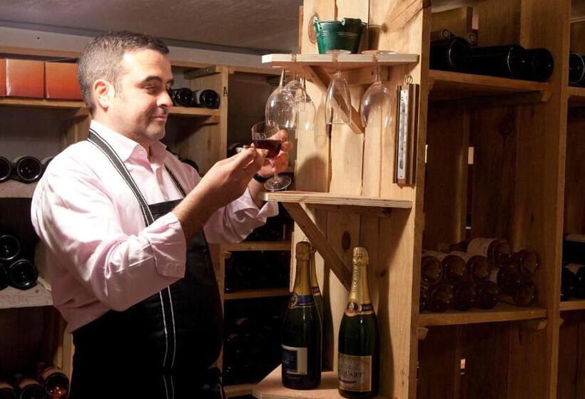 בית מלון כפרי Hôtel Les Prateaux