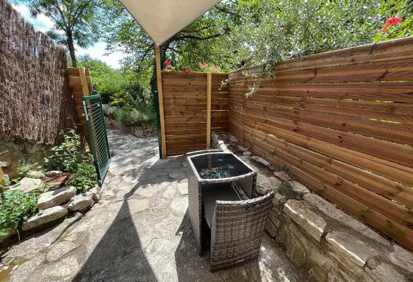 فندق Hôtel Mas De L Espaïre