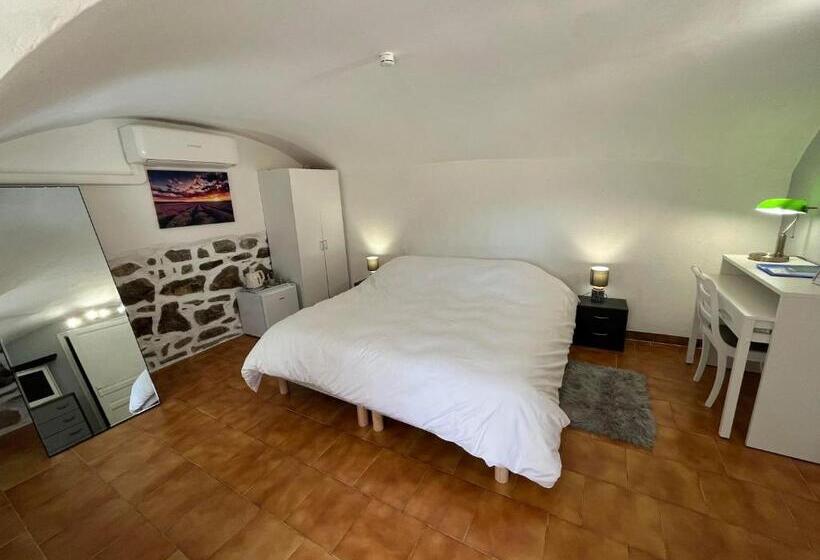 فندق Hôtel Mas De L Espaïre