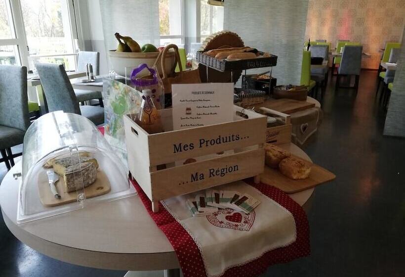 בית מלון כפרי Hôtel Mercure Annecy Sud