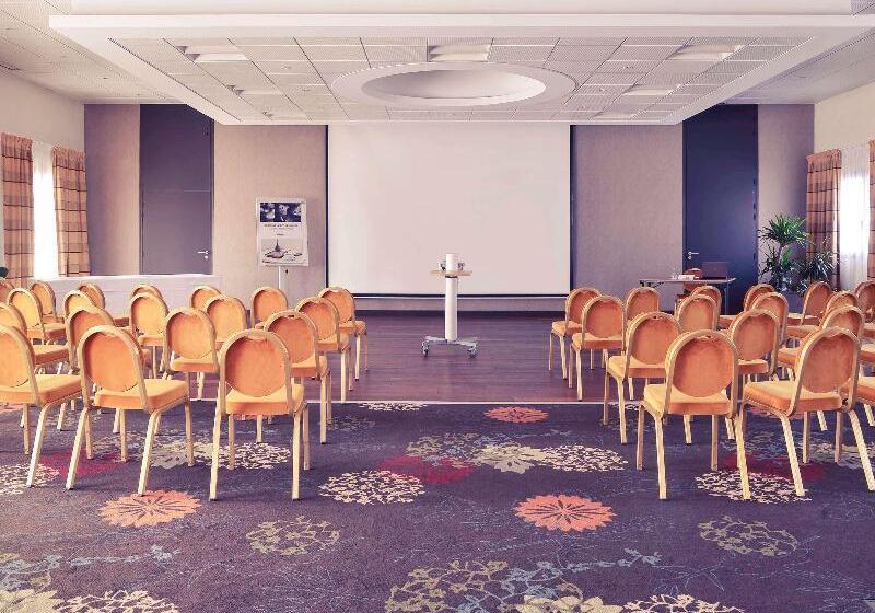 בית מלון כפרי Mercure Auxerre Autoroute Du Soleil