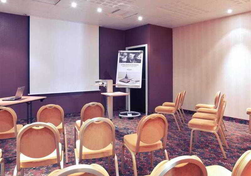 בית מלון כפרי Mercure Auxerre Autoroute Du Soleil