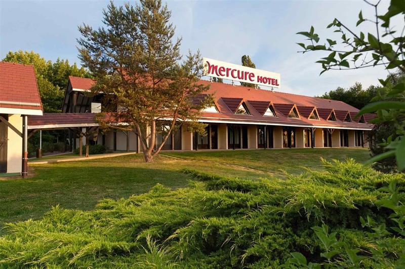 בית מלון כפרי Mercure Auxerre Autoroute Du Soleil