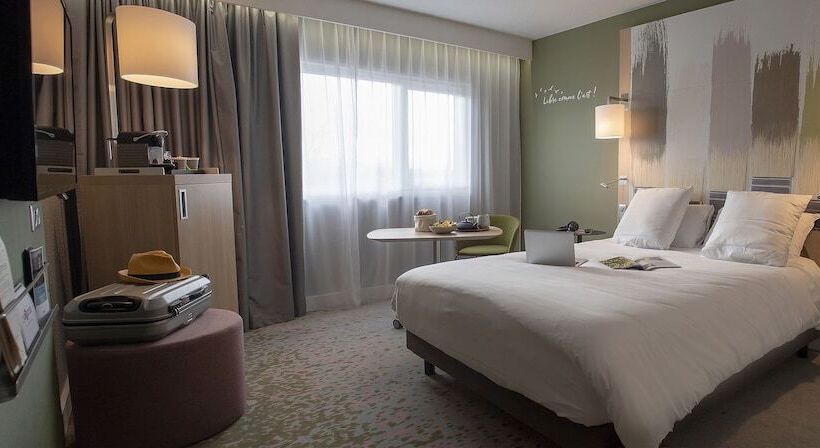 هتل Hôtel Mercure Reims Parc Des Expositions