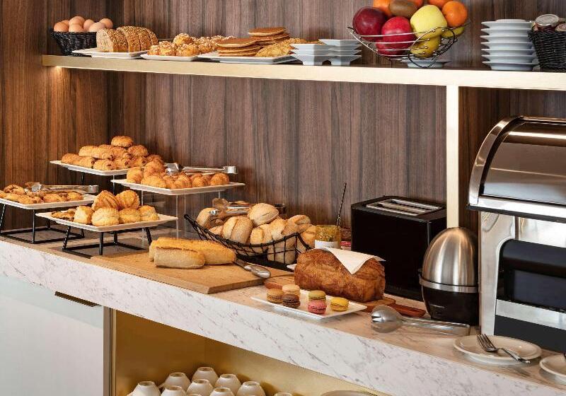 ホテル Mercure Versailles Paris Ouest