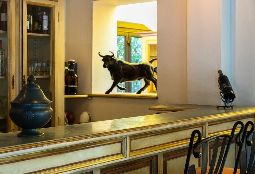 בית מלון כפרי Hôtel Mireille