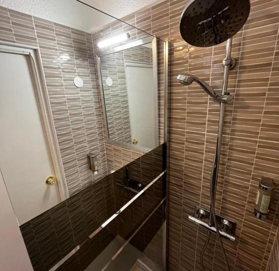 酒店 Hôtel Mondial