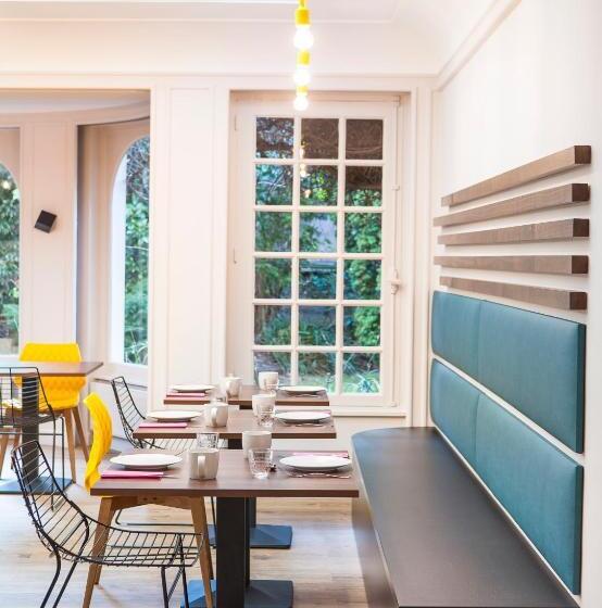 Отель Hôtel Métropole