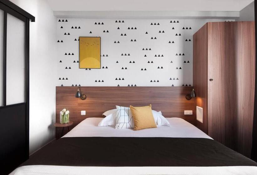 Отель Hôtel Métropole