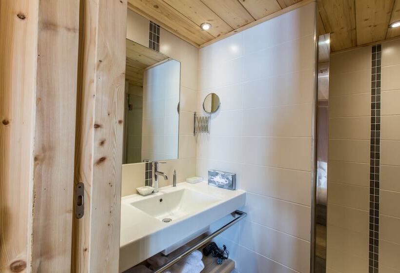 Chalet Hotel Crychar