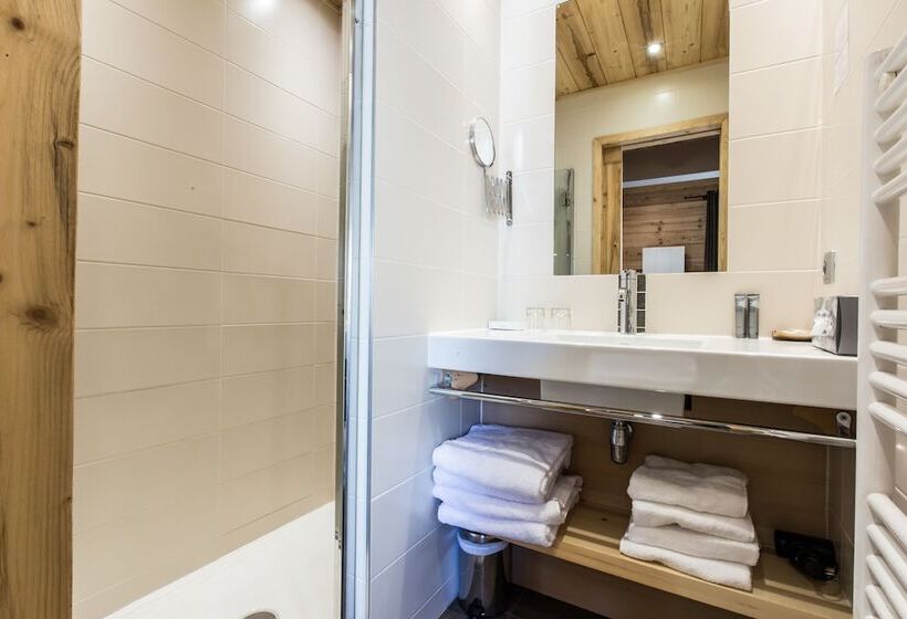 Chalet Hotel Crychar