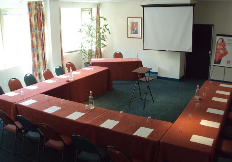 هتل Ibis Chateauroux