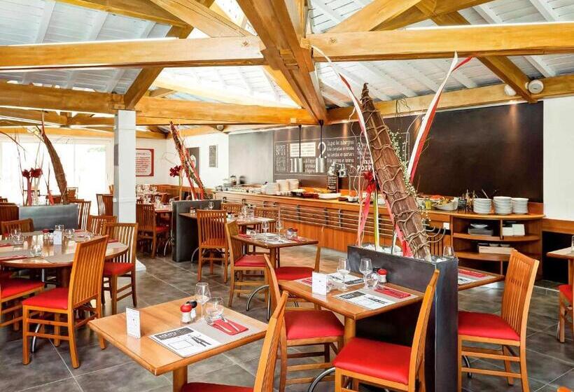 ホテル Ibis Lyon Est Bron