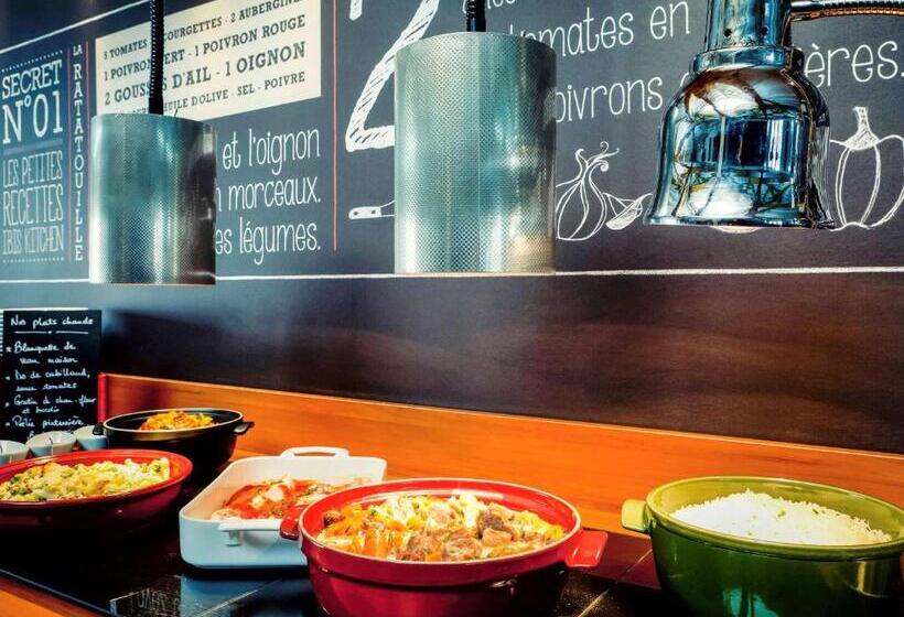 ホテル Ibis Lyon Est Bron